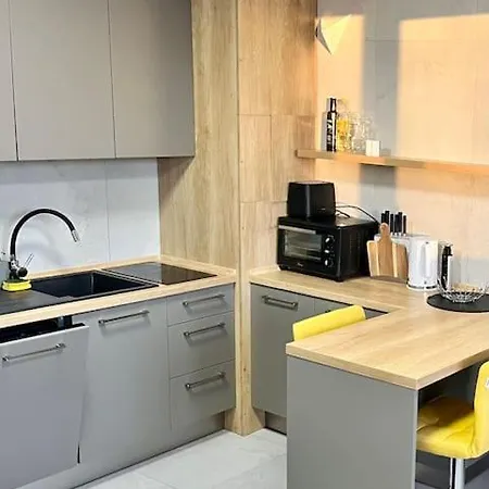 Διαμέρισμα Sunrise 19 *